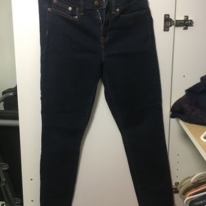 Women’s jcrew stretch skinny jeans in dark wash